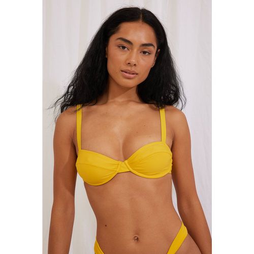 Cup Gathered Detail Bikini Top - Yellow - Belen Hostalet x NA-KD - Modalova