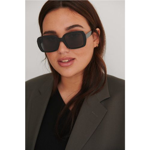 Runde Sonnenbrille - Black - NA-KD Accessories - Modalova